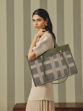 Vinenna Green Office Tote Bag