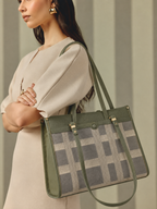 Vinenna Green Office Tote Bag